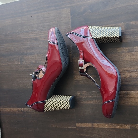 NWOB Mod Shoe The Dusty In Red Wine/Burgundy Patent Leather –Retro T-Bar 6.5 - Picture 6 of 11